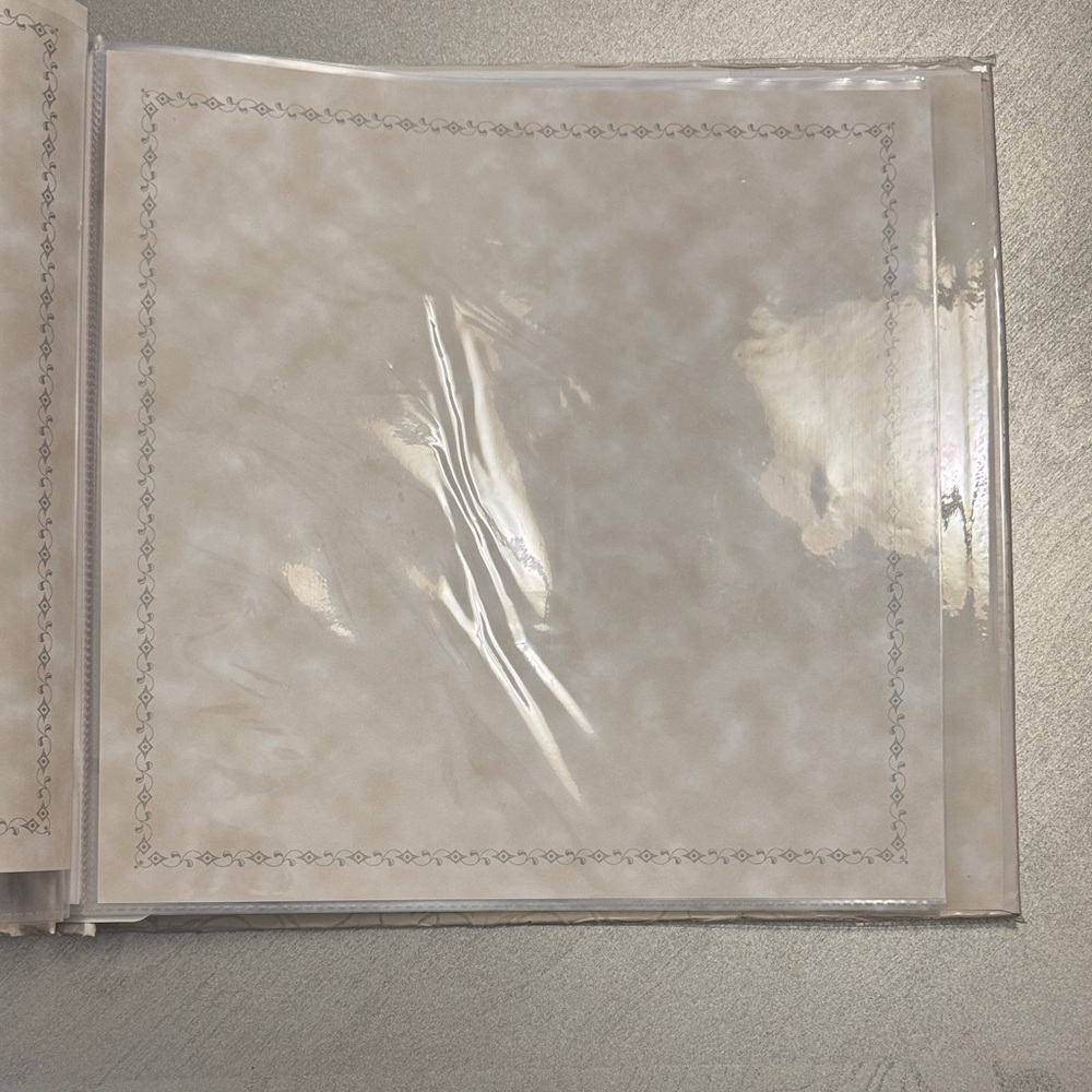Target Cream Decorative Album - Picture 7 of 14